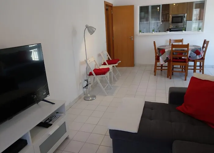 Squash Apartments 507
