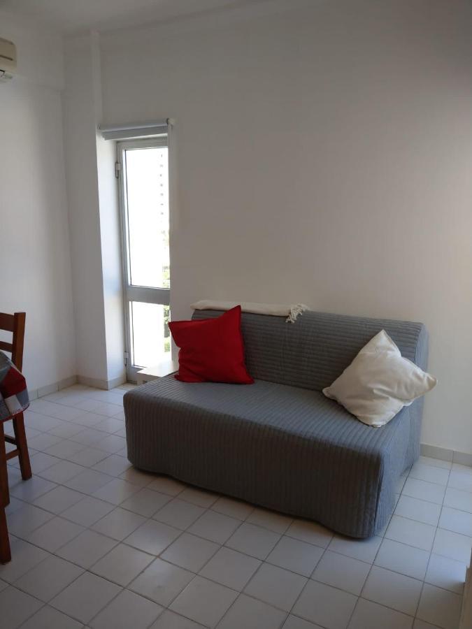 Apartment Squash 507